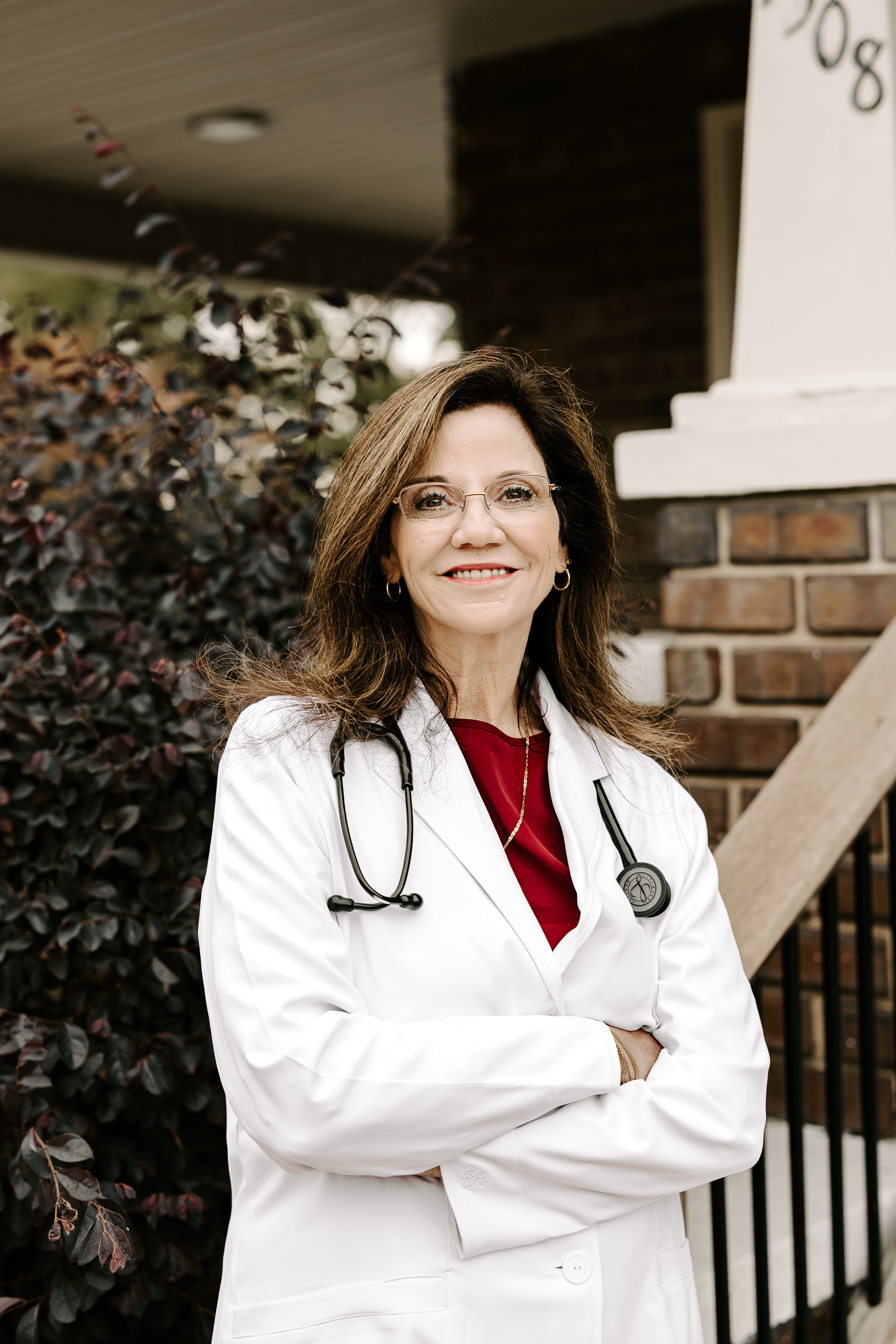 Dr. Laurie Davis, NP